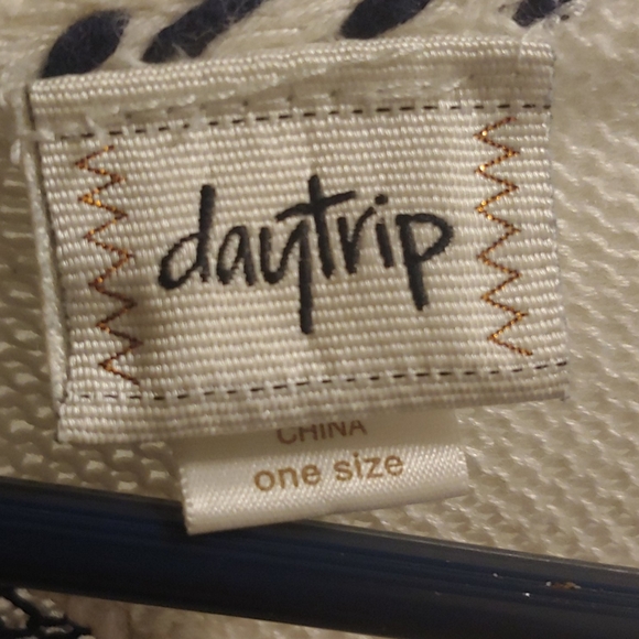 Daytrip fly away cardigan - Picture 4 of 4